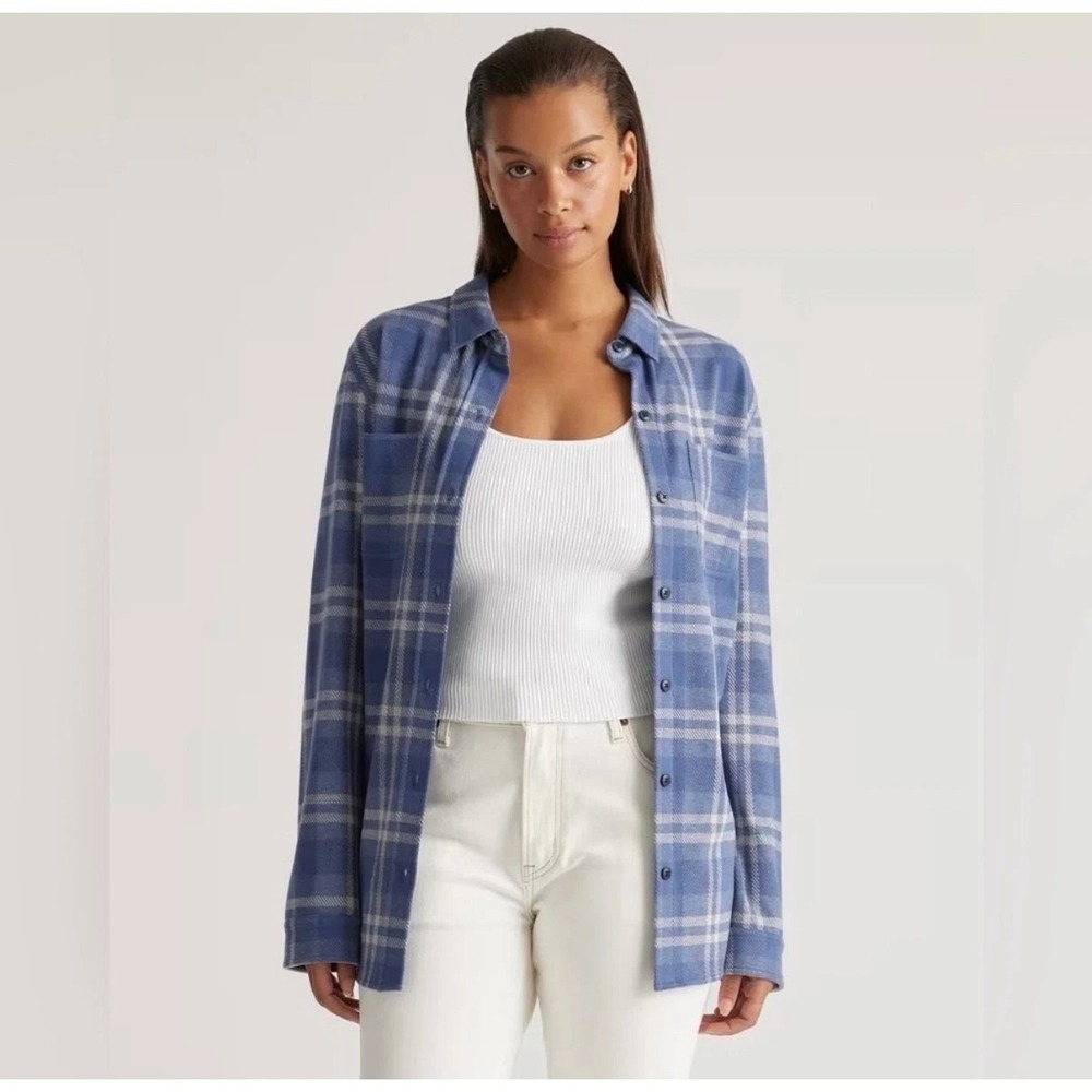 Quince Women Stretch Sweater Fleece Shirt Women's Medium Blue Plaid Super Soft